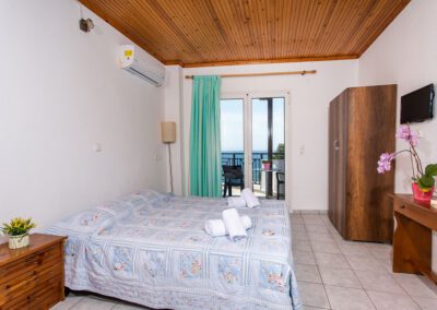 vila-ina-1-neos-marmaras-15