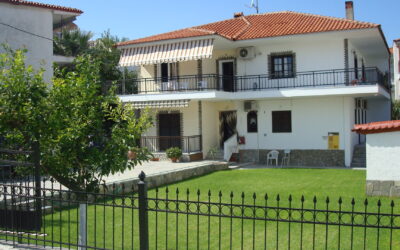 Vila Janis Polihrono
