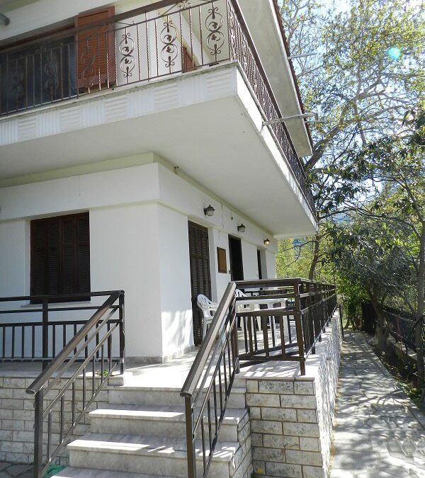 Vila Natalina Stavros