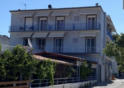 Vila Efi, Pefki, Evija, Grčka